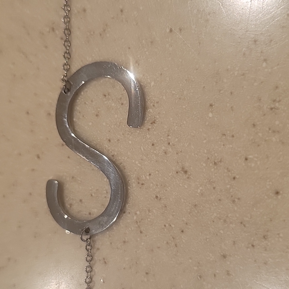 Silverplate intial S necklace - Picture 5 of 5